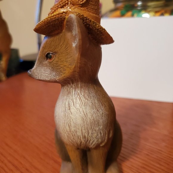 Josie B Foxy Ladies Figurine - Penelope - Picture 2 of 4